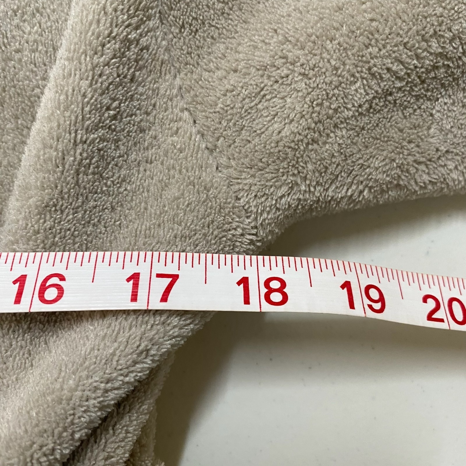 Restoration Hardware Bathrobe Kids 6-7 Years Plush Fleece Belted Hooded Pockets — image 8 of 8
